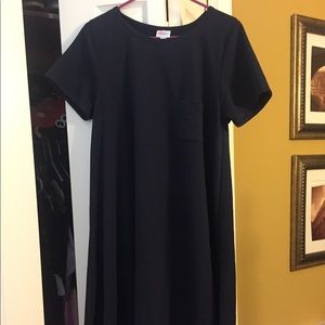 Size L Navy LulaRoe Carly